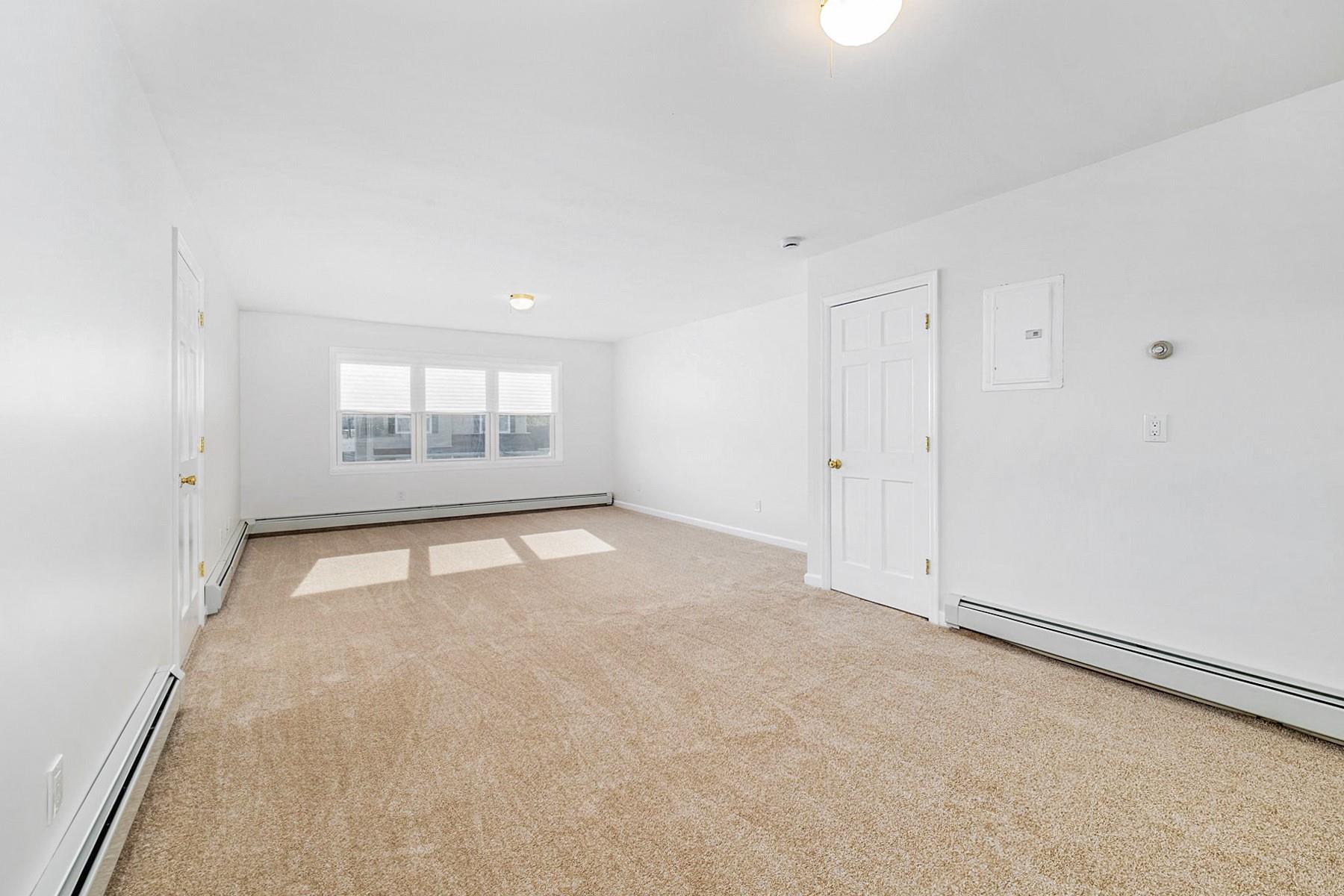 4203 Harriet Road, Bethpage, New York image 26