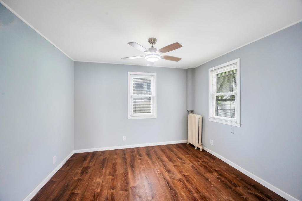 45 Jefferson Avenue, Lynbrook, New York image 15