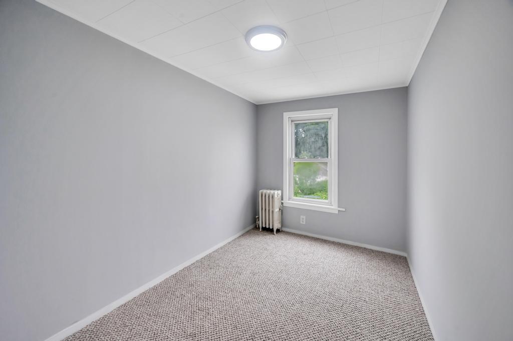 45 Jefferson Avenue, Lynbrook, New York image 21