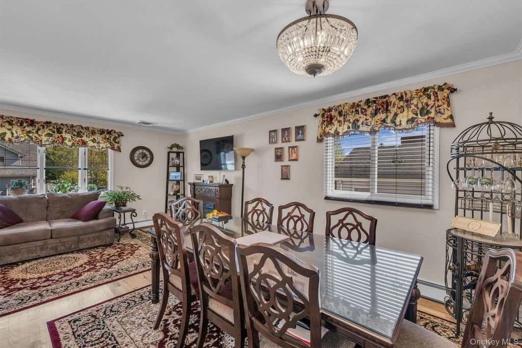 Photo of 316 Vanderbilt Boulevard, Oakdale, NY 11769 (MLS # 922129)