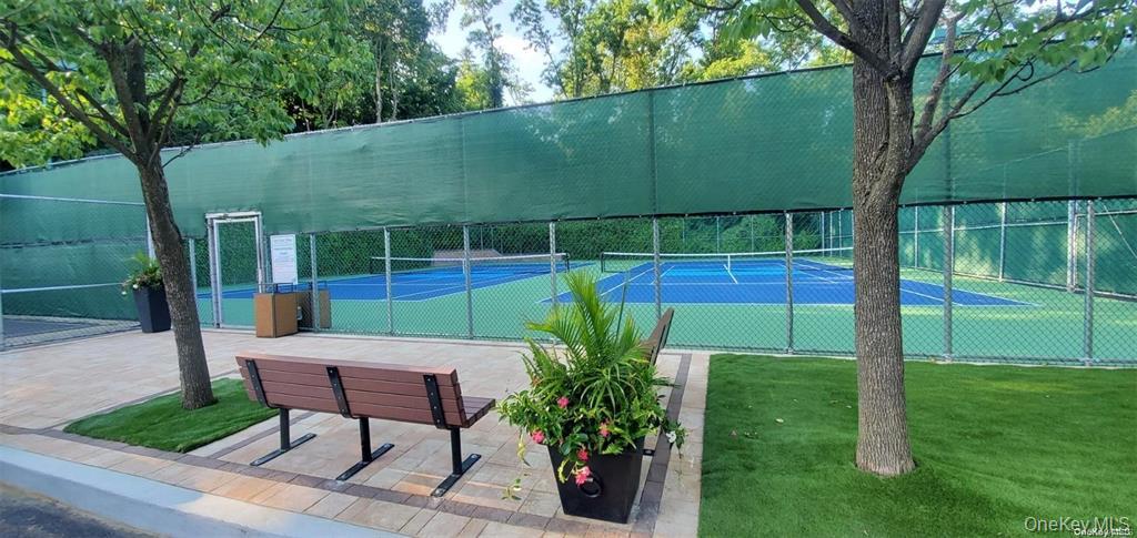 73-27 263 Street GV87