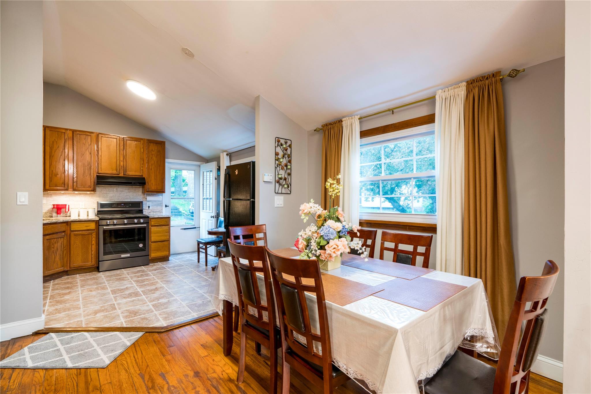 8 Neversink Drive, Newburgh, New York image 11