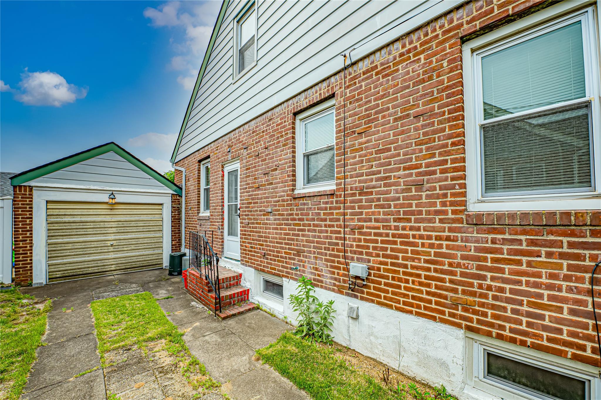 154 Randolph Avenue, Franklin Square, New York image 14