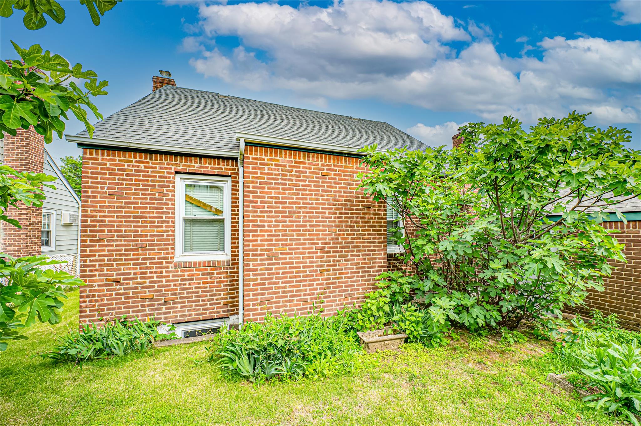 154 Randolph Avenue, Franklin Square, New York image 15