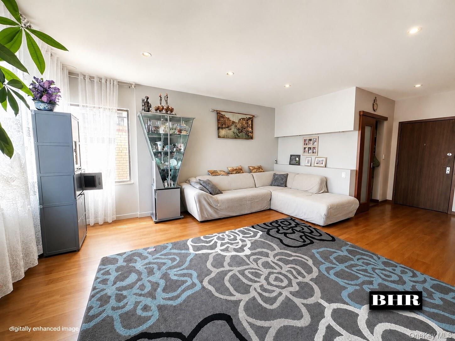 134 W End Avenue 4A