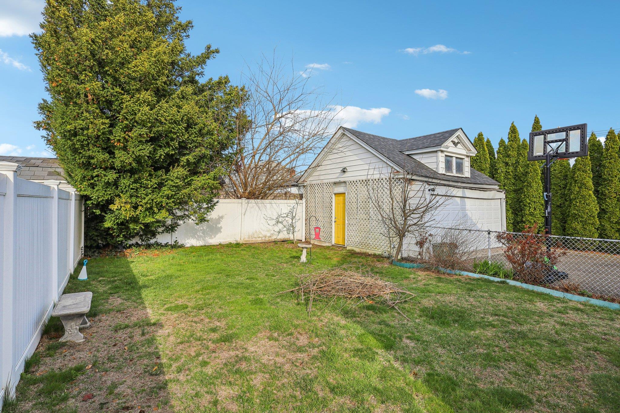 30 Central Avenue, New Hyde Park, New York image 34
