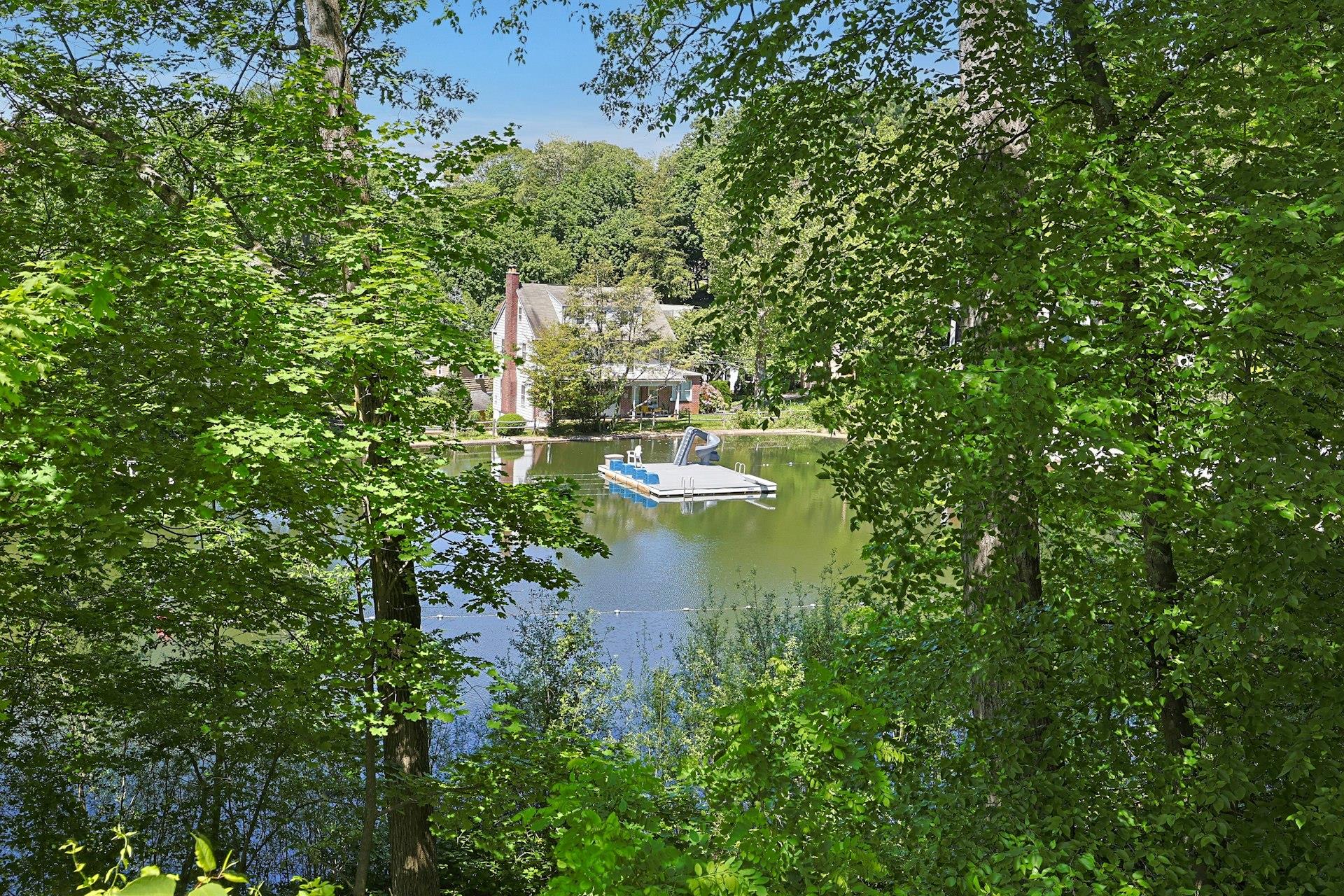7 Southminster Drive, White Plains, New York image 20