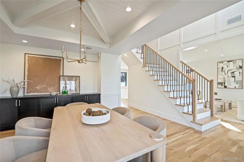 908 Maple Lane East Meadow NY 11554