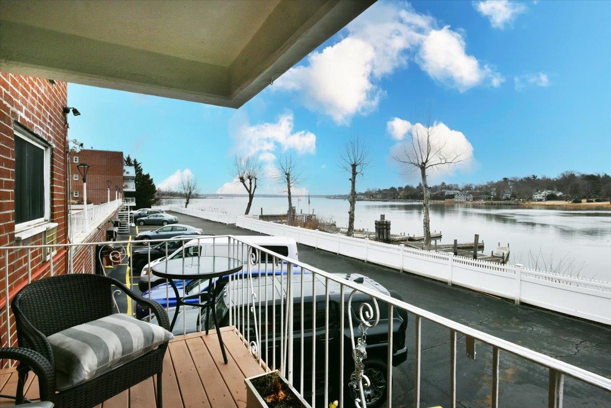 320 E Shore Road #25A, Great Neck, New York image 30