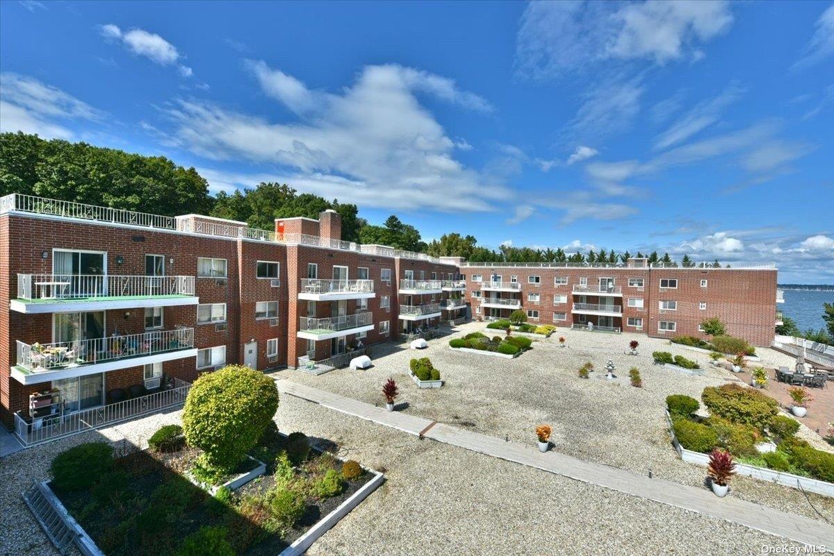 320 E Shore Road #25A, Great Neck, New York image 32