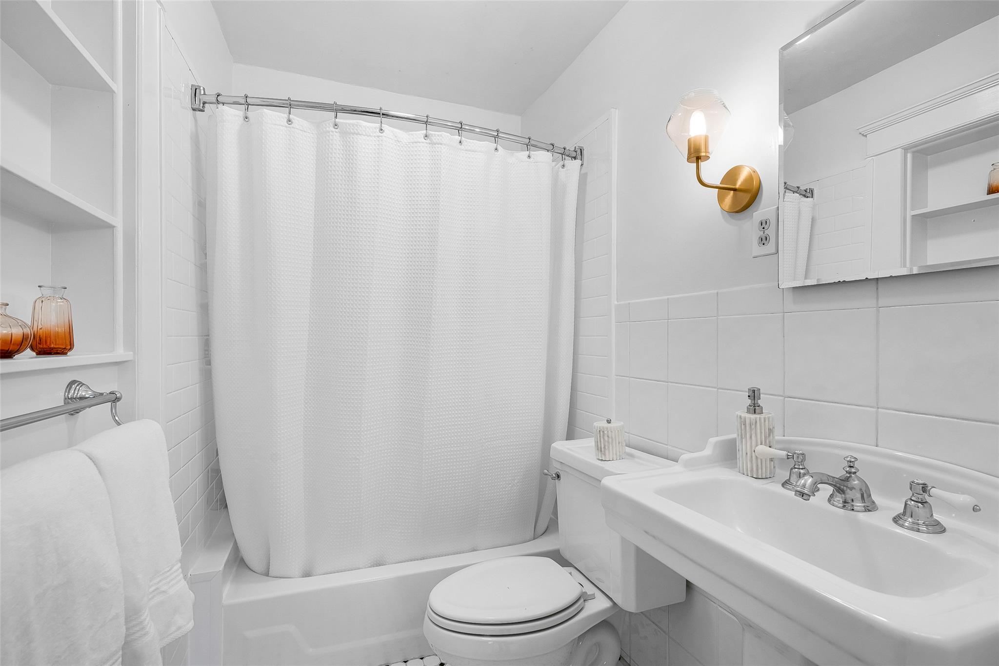 11 Benedict Place, Pelham, New York image 28