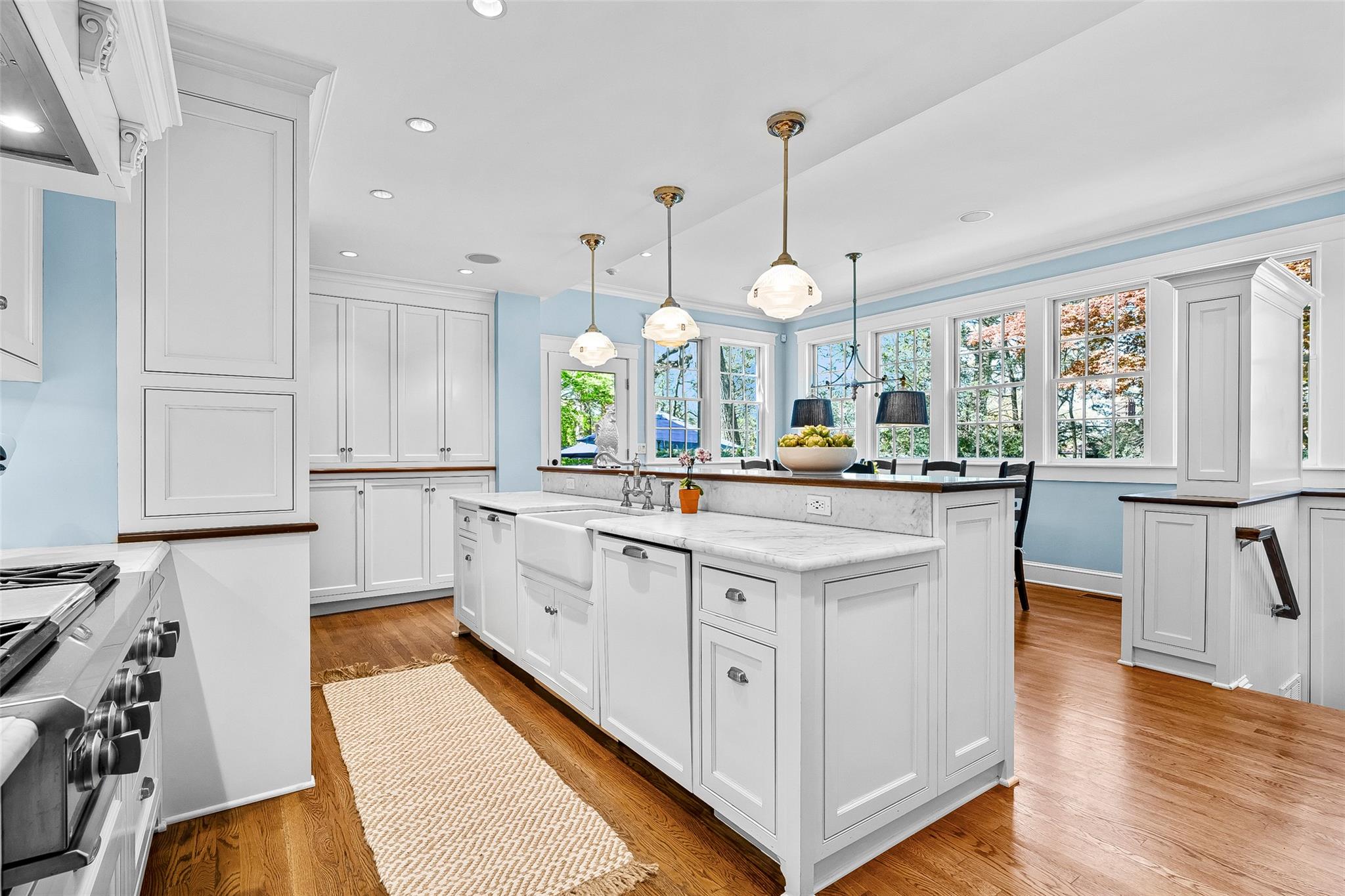 11 Benedict Place, Pelham, New York image 18