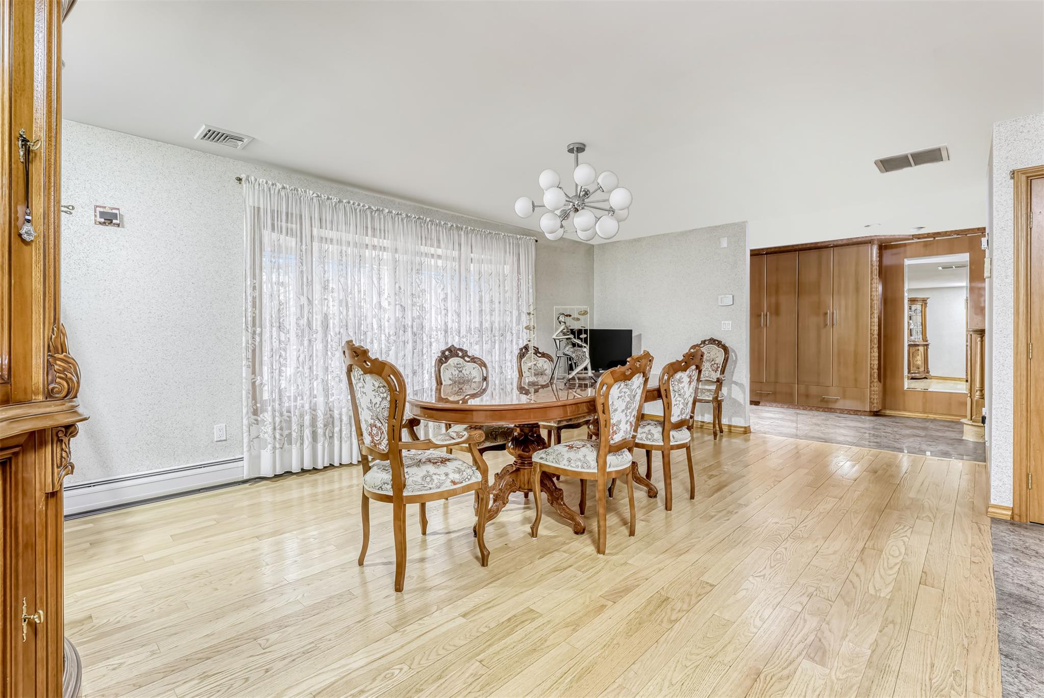 5 Reeder Place, Suffern, New York image 11