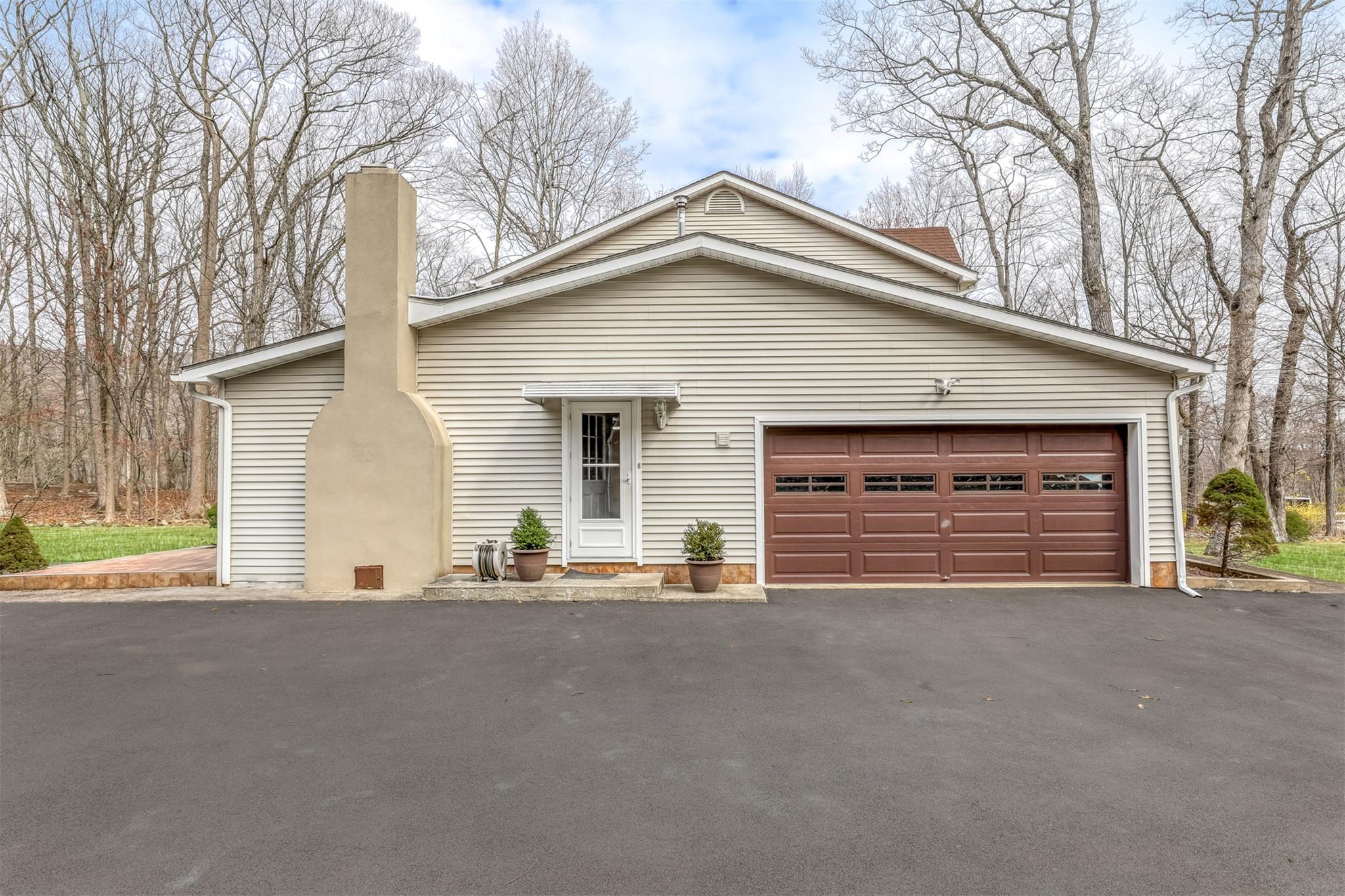 5 Reeder Place, Suffern, New York image 5