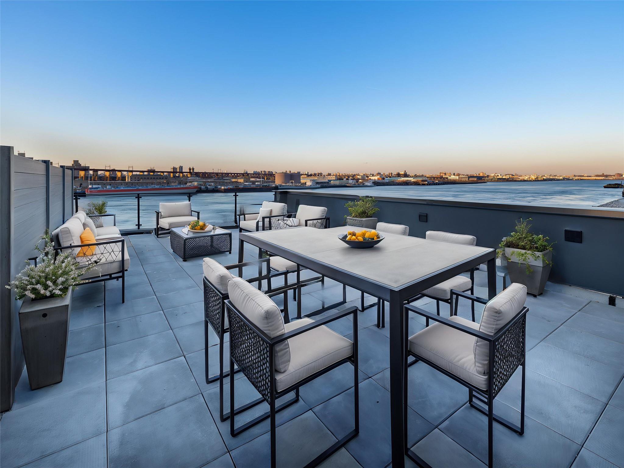 21-31 Shore Boulevard #2D, Astoria, New York image 12