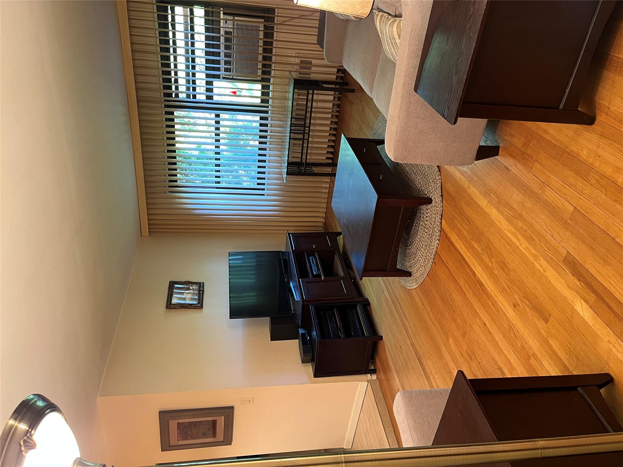 19933 22nd Avenue -