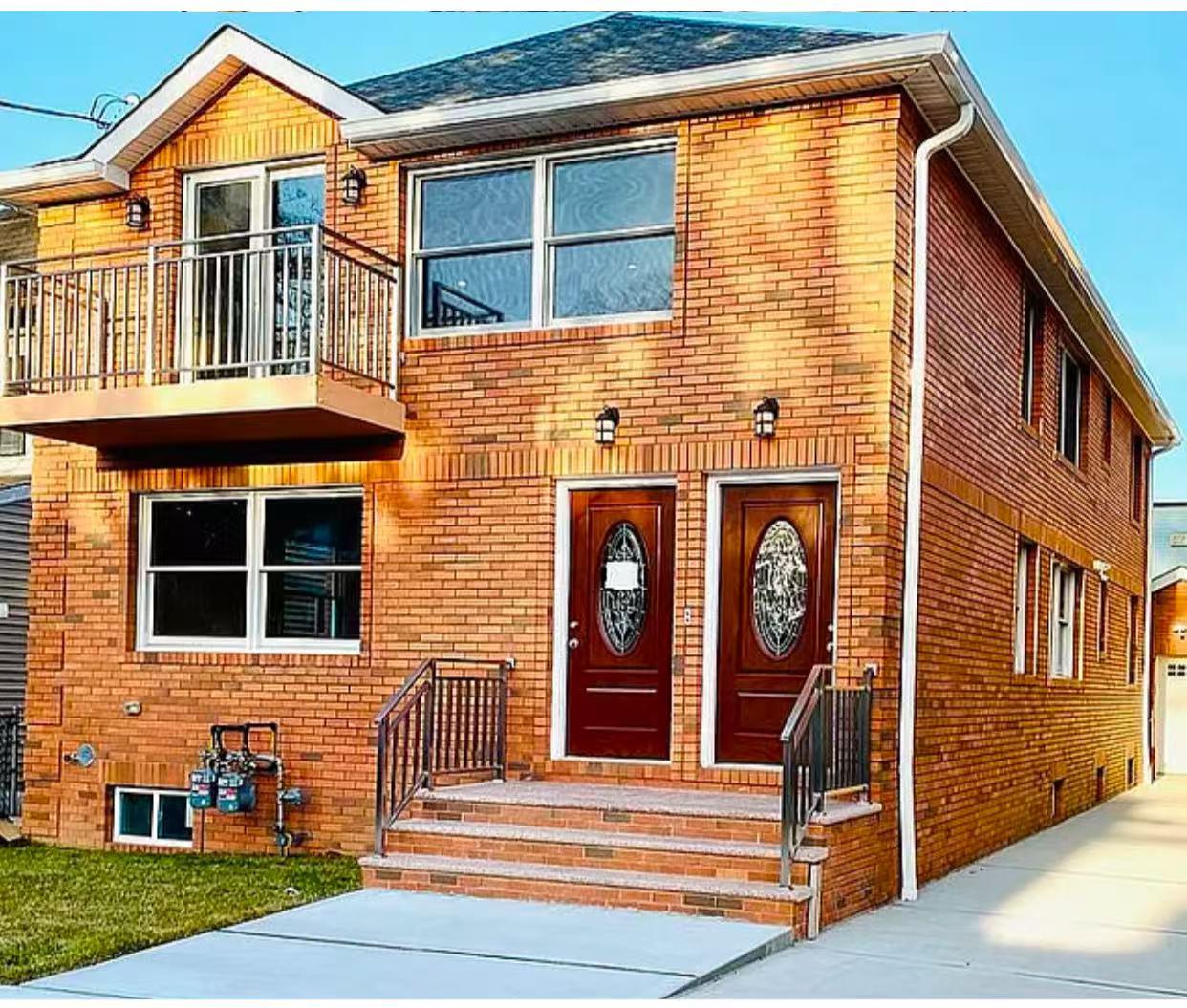 Property for Sale at 249th Street, Little Neck, Queens, NY - Bedrooms: 6 
Bathrooms: 5  - $2,290,000