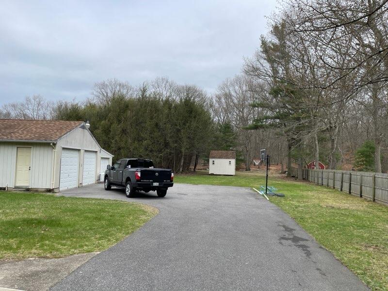 133 Middle Island Boulevard, Middle Island, New York image 16