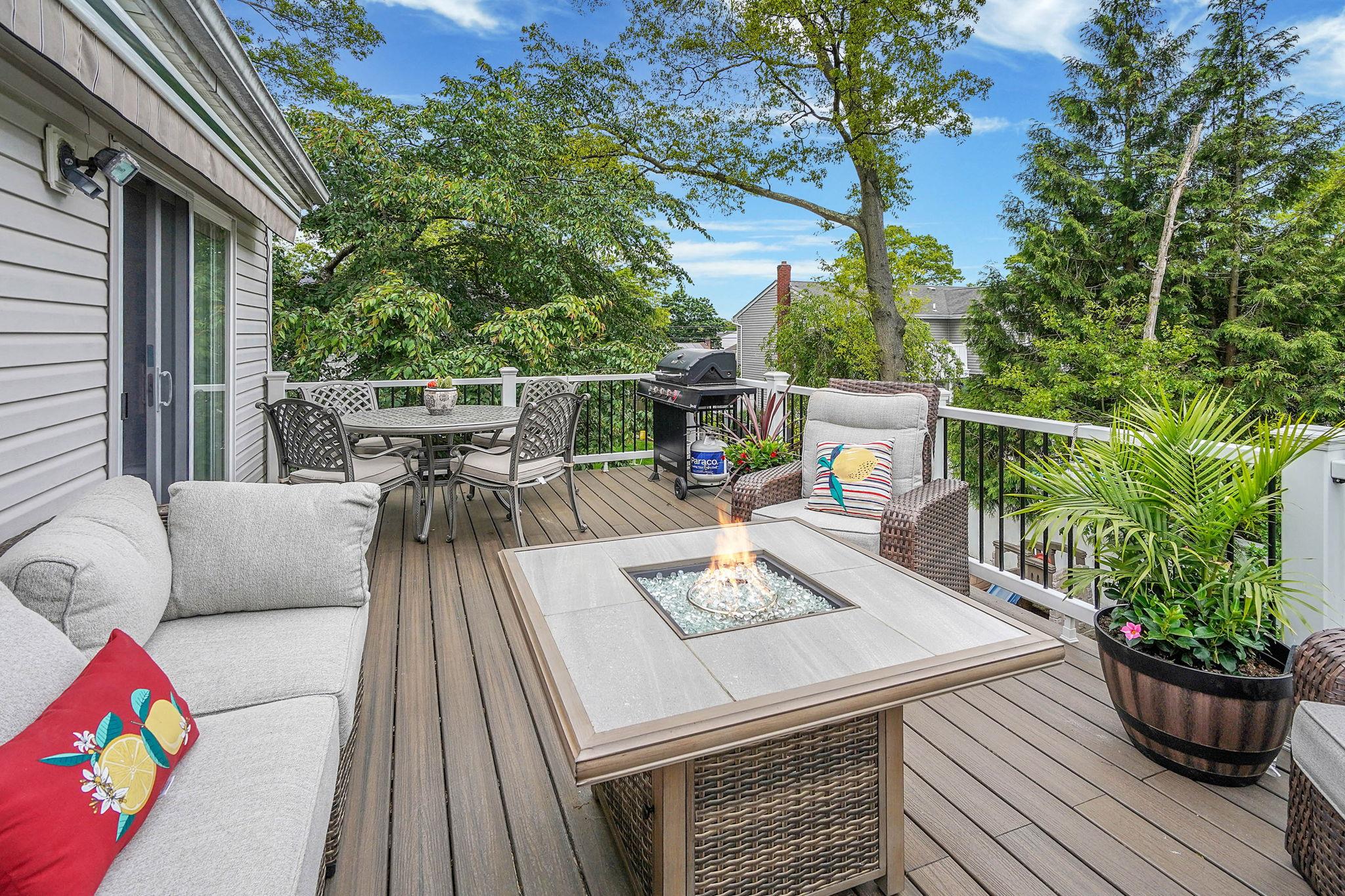 14 Arlington Street, Patchogue, New York image 40