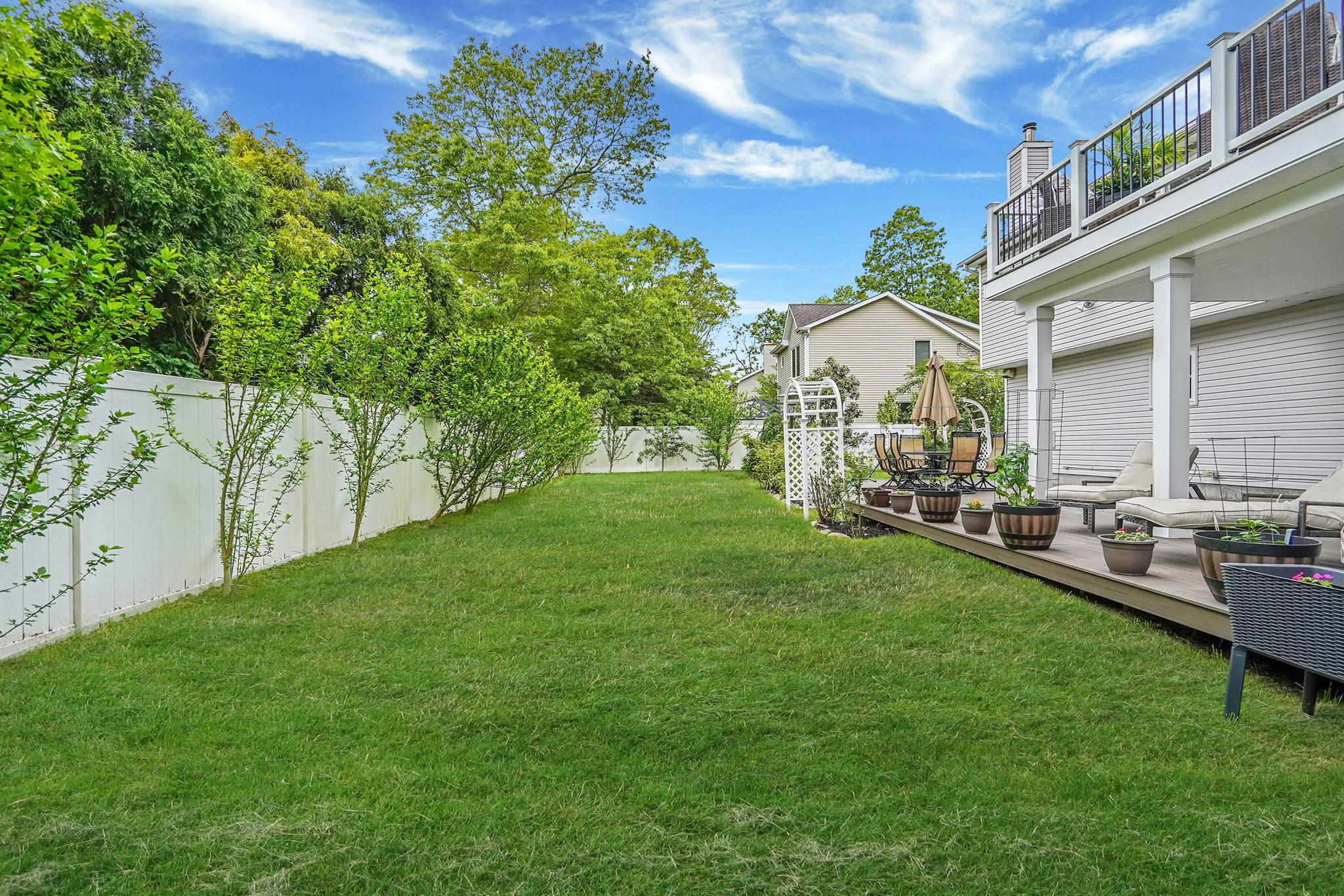 14 Arlington Street, Patchogue, New York image 44