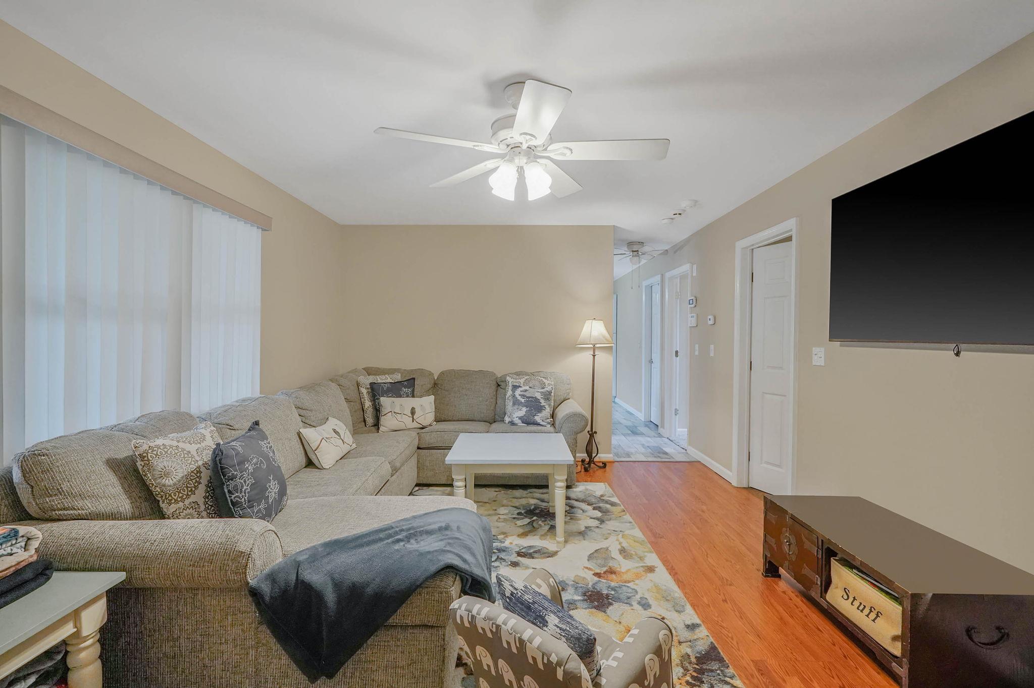 14 Arlington Street, Patchogue, New York image 25