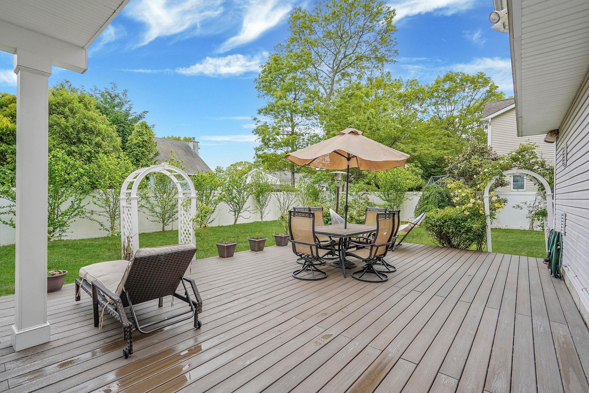 14 Arlington Street, Patchogue, New York image 37