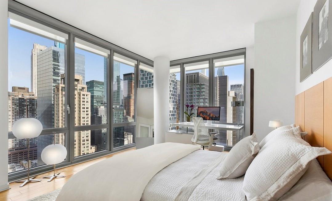 310 W 52 Street 29A