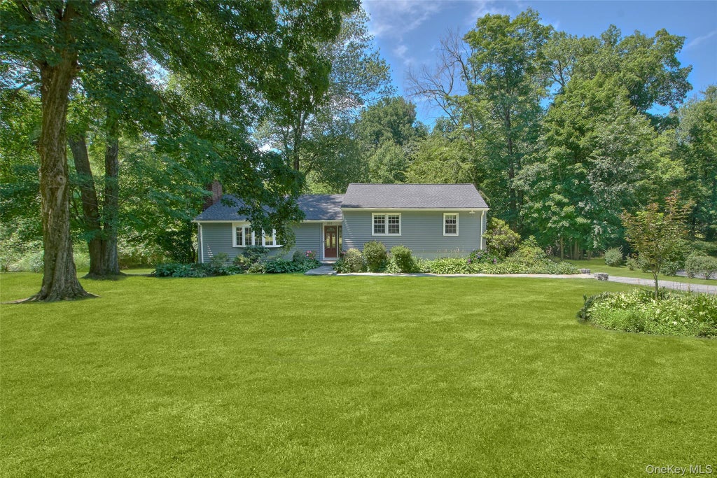 Photo of 88 Brevoort Road, Chappaqua, NY 10514 (MLS # 1048628)