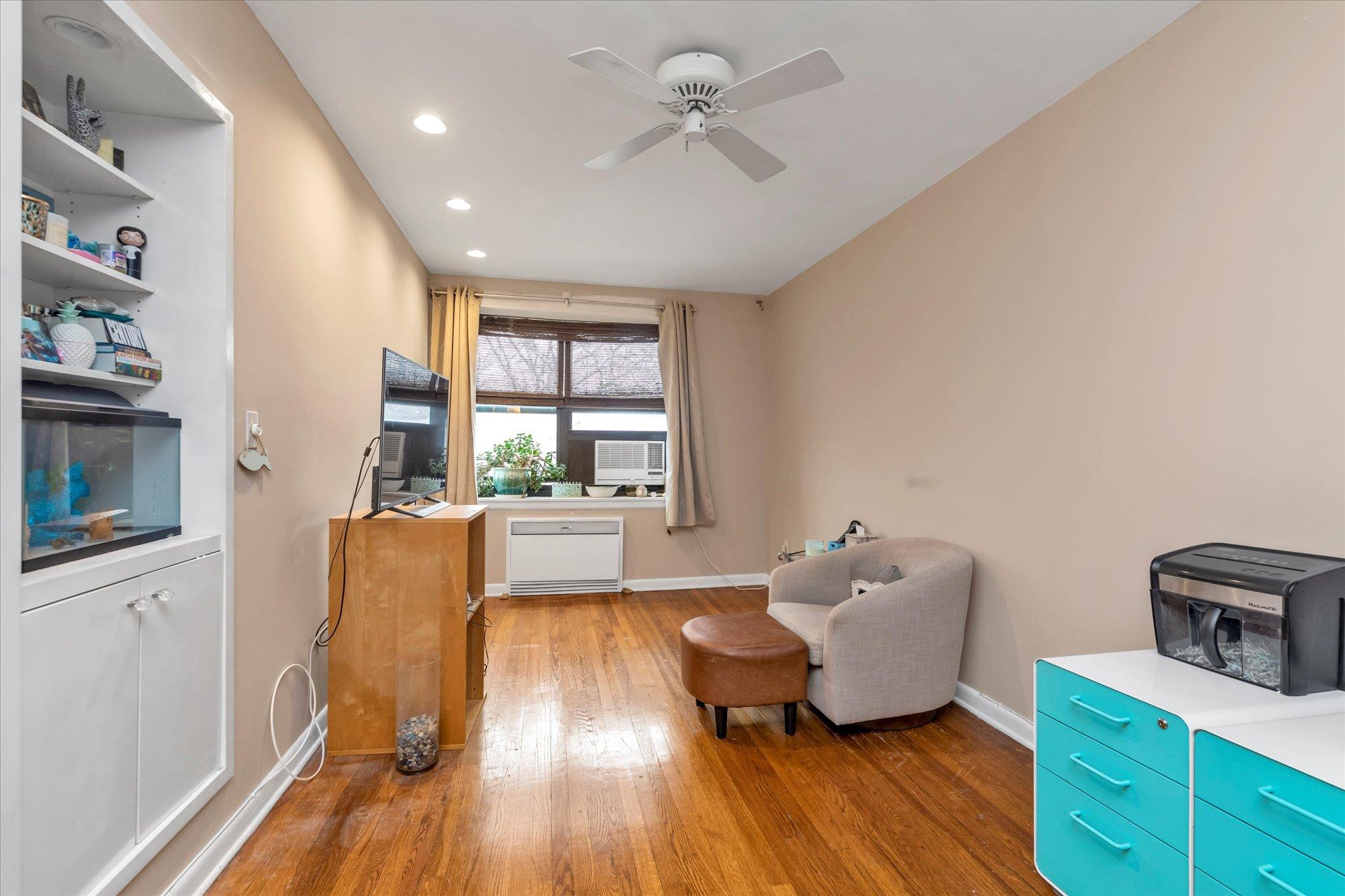 212-08 75th Avenue #5C, Oakland Gardens, New York image 4