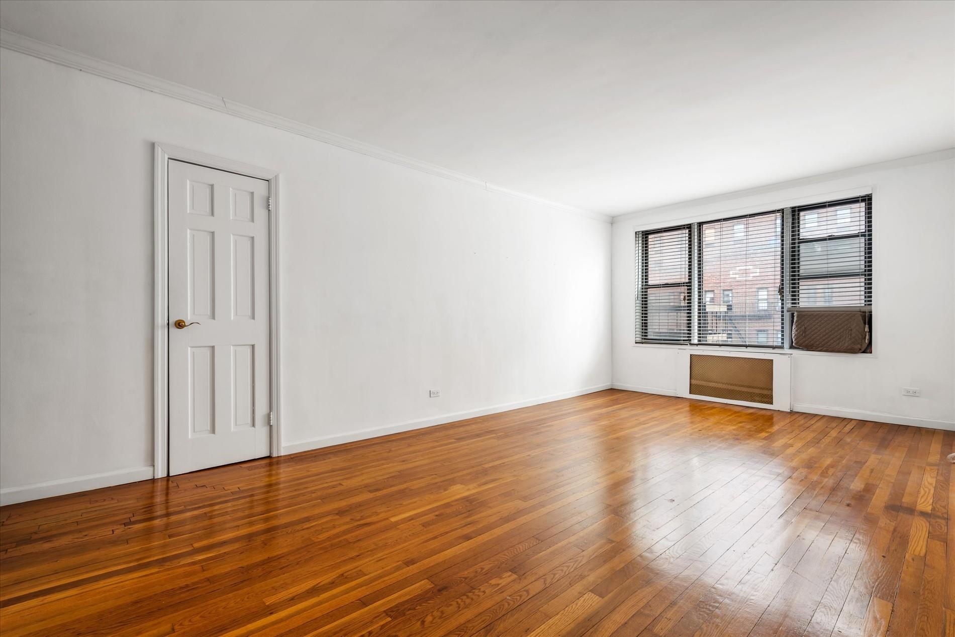58th Street W 400 5G