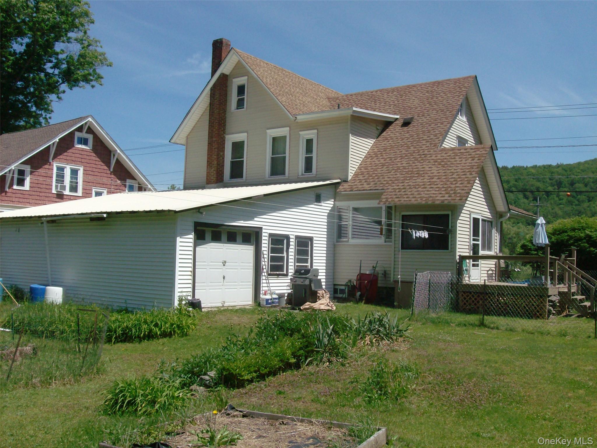 5 Riverside Drive