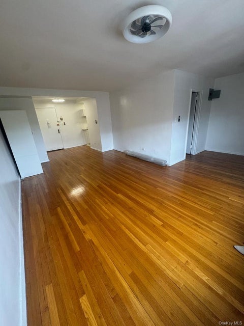 Apartment For Rent - 84-10 153rd Avenue #4H<br/> Queens County, Howard Beach, NY 11414