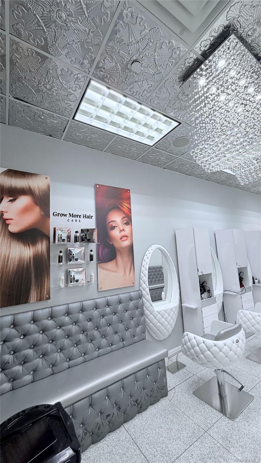 8107 37 th ave Avenue