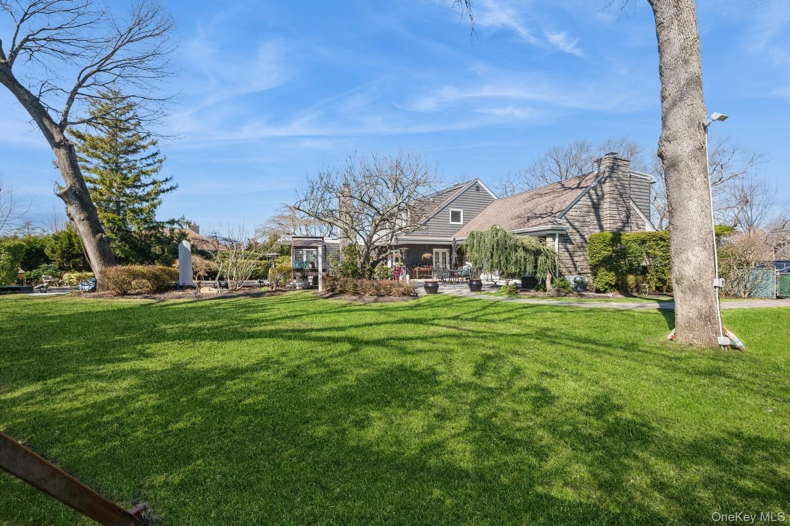 Lawrence, New York 11559, United States, 6 Bedrooms Bedrooms, ,5 BathroomsBathrooms,Residential,Active,82609