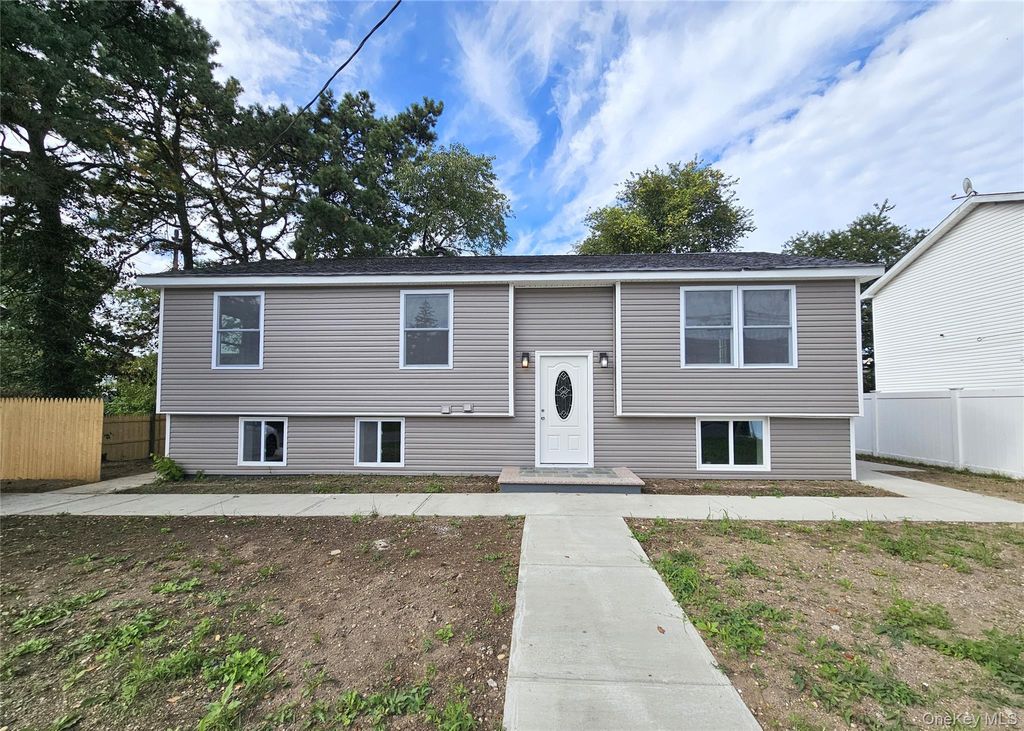 Photo of 58 S 25th Street, Wyandanch, NY 11798 (MLS # 961569)