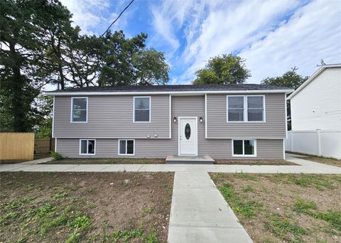 Photo of 58 S 25th Street, Wyandanch, NY 11798 (MLS # 961569)