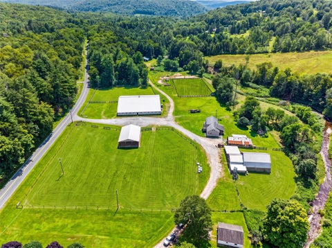 Homes For Sale - 139 Callicoon Center Road<br/> Jeffersonville, NY 12748