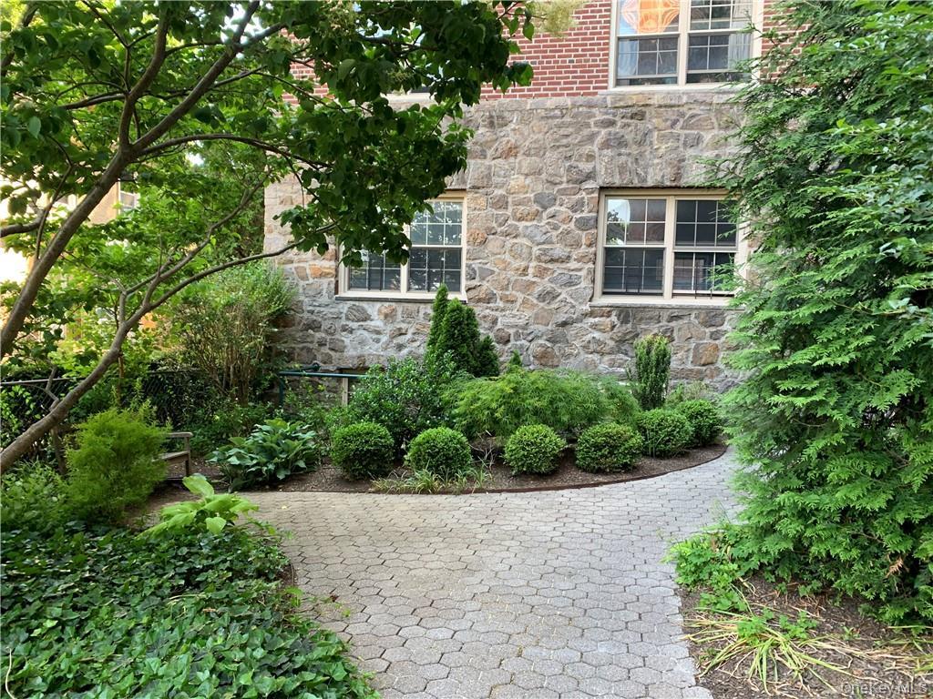 151 Centre 6F