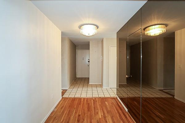 34 Pearsall Avenue #4K, Glen Cove, New York image 5