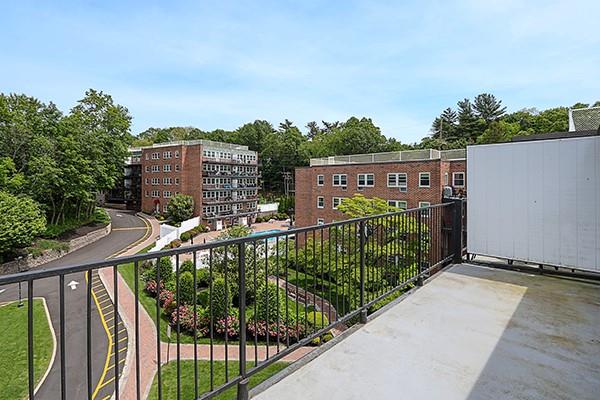34 Pearsall Avenue #4K, Glen Cove, New York image 25