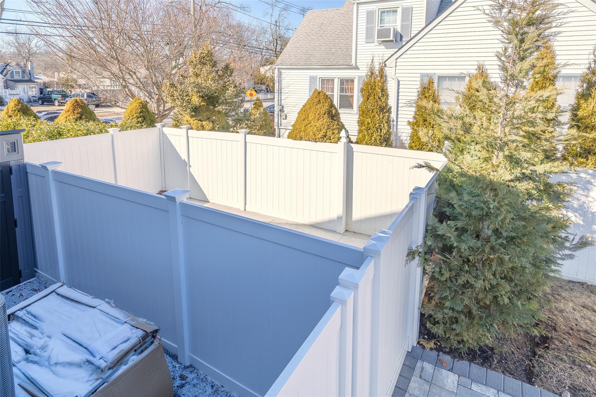 322 Oak Neck Road, West Islip, New York image 38