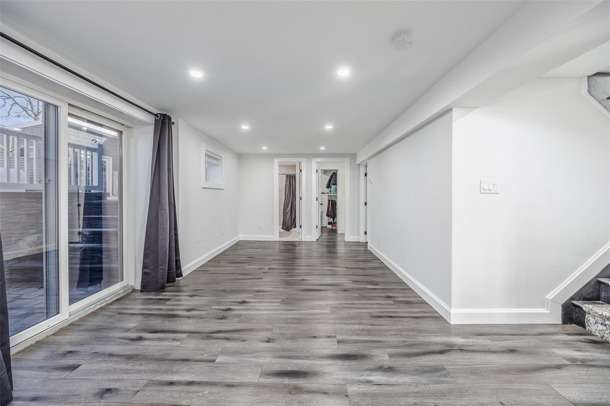 322 Oak Neck Road, West Islip, New York image 20