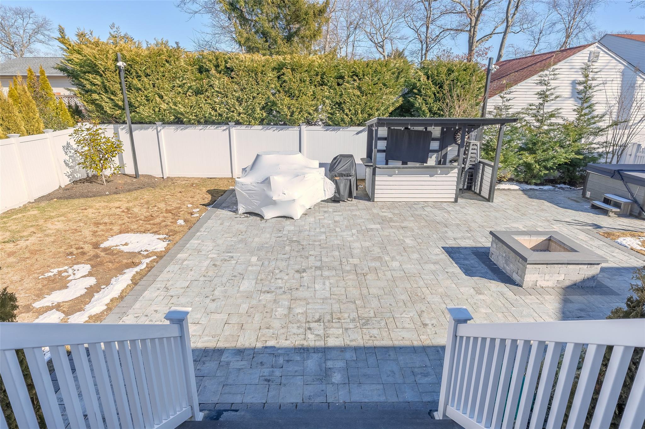 322 Oak Neck Road, West Islip, New York image 32