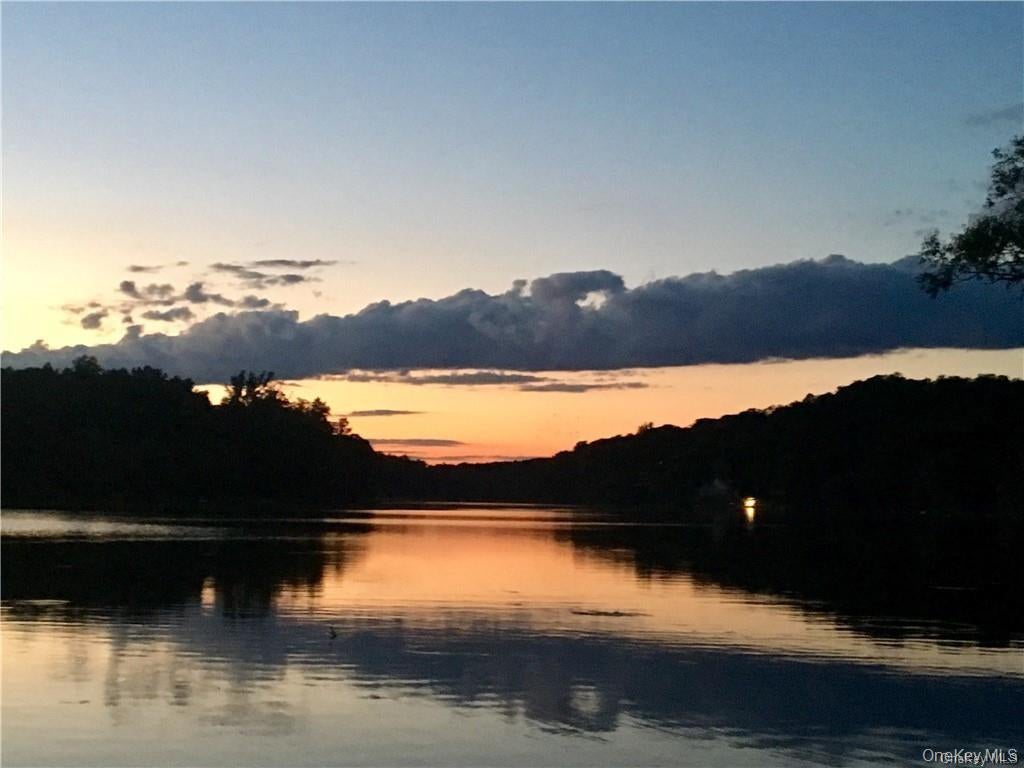 Photo of 3300 Baker Street #28, Mohegan Lake, NY 10547 (MLS # 1051992)