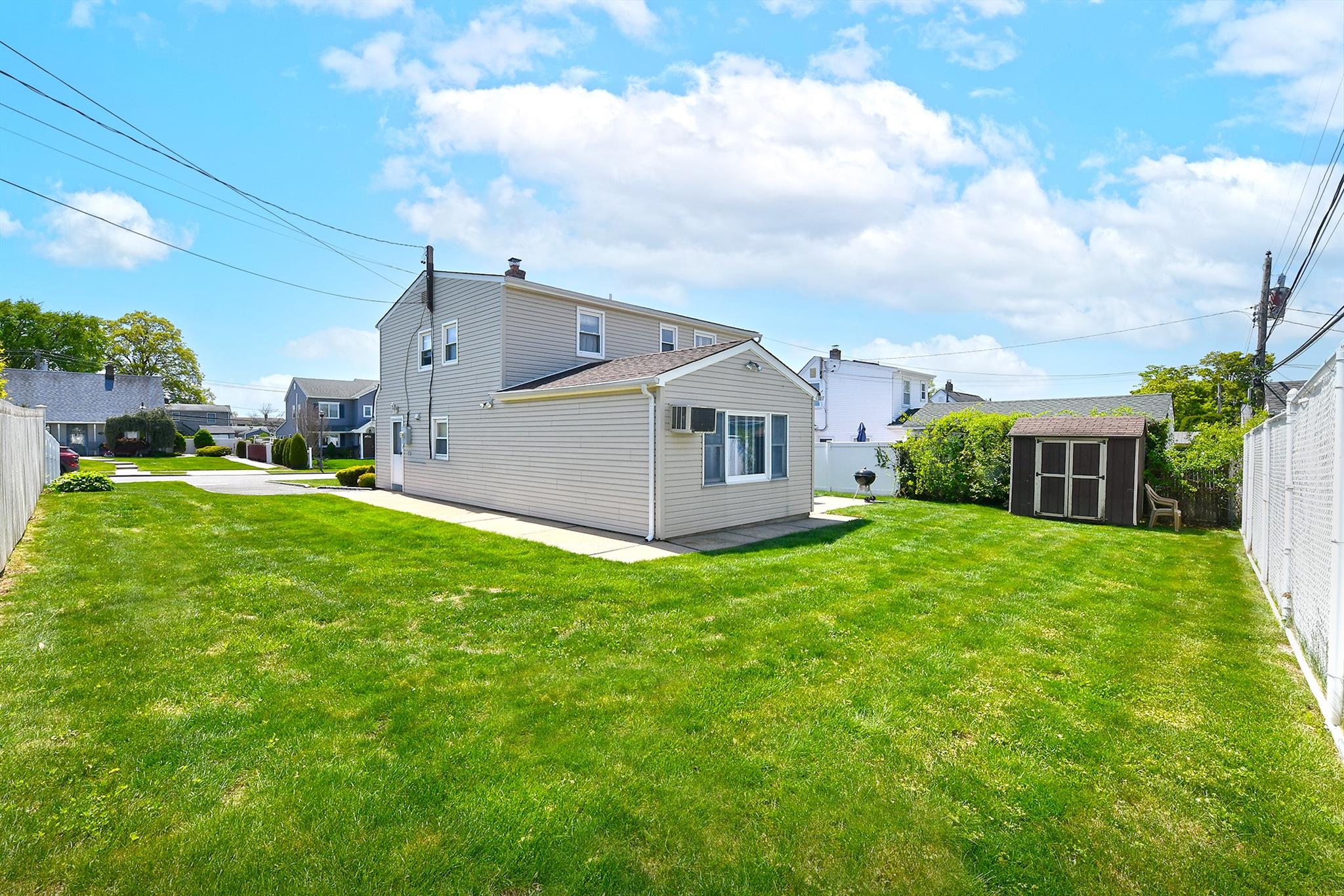 30 Castle Lane, Levittown, New York image 3