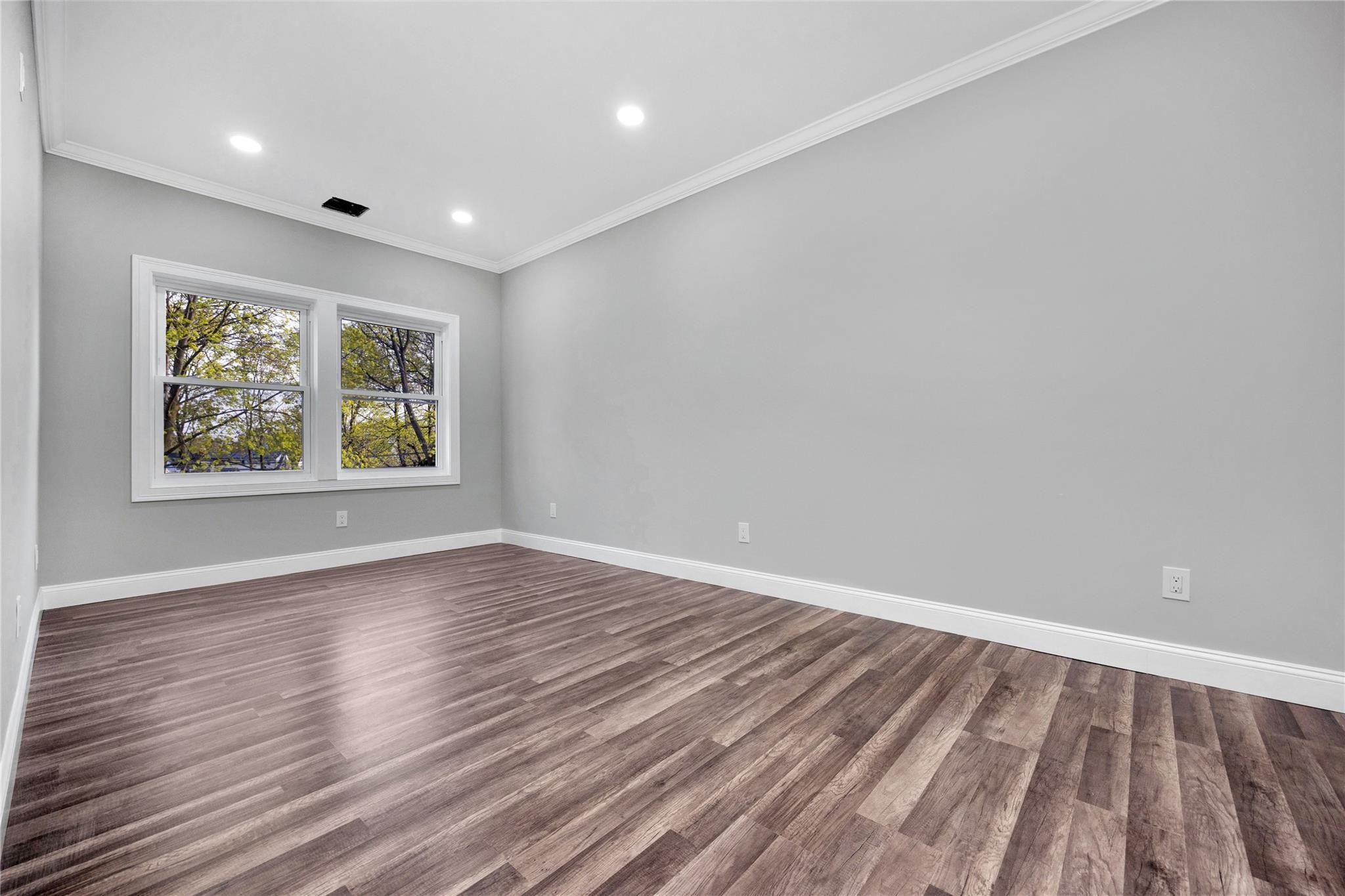 688 Beck Street, Uniondale, New York image 30