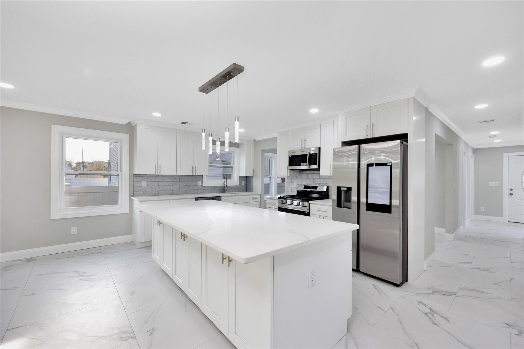 688 Beck Street, Uniondale, New York image 17