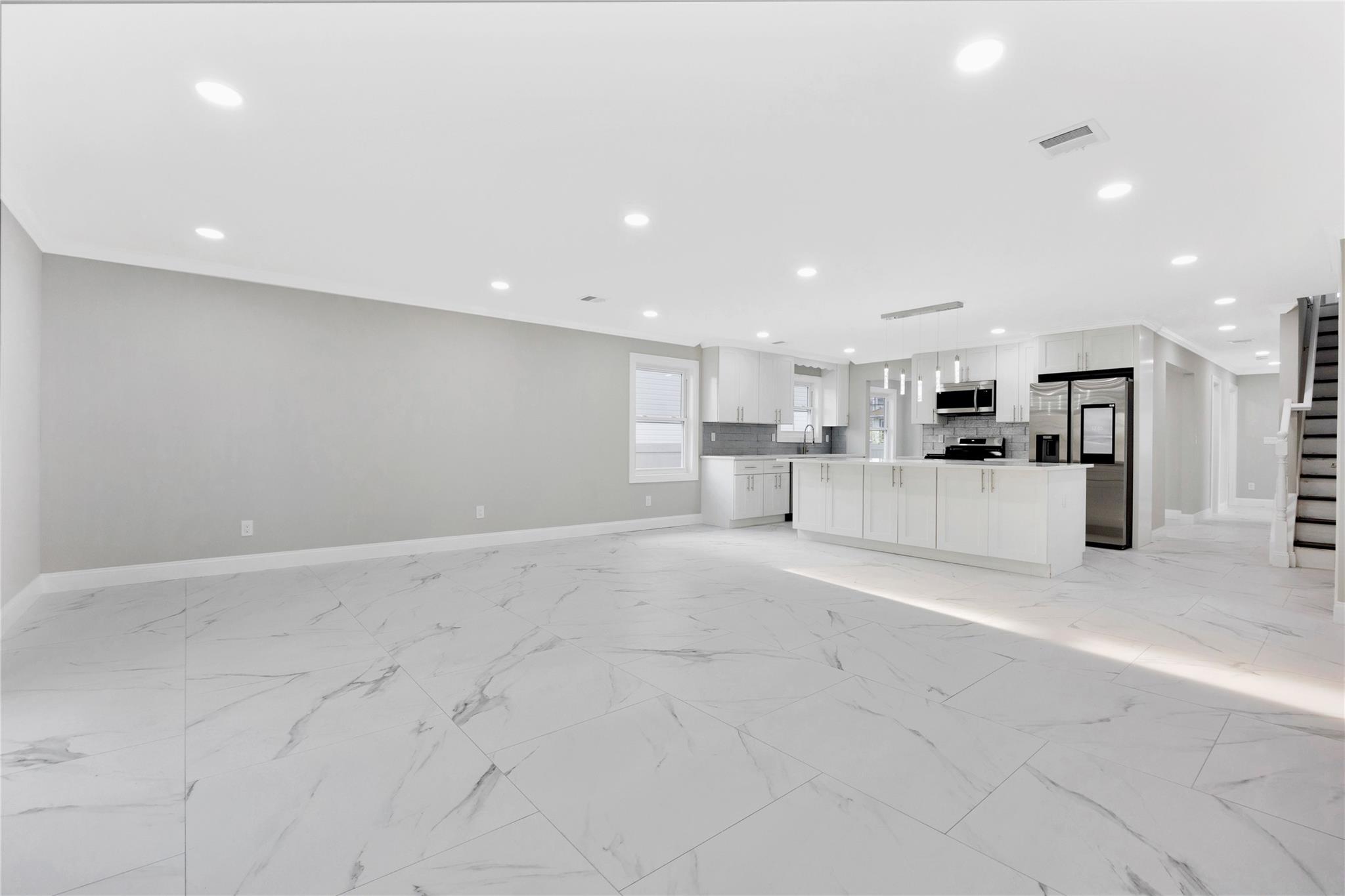 688 Beck Street, Uniondale, New York image 23
