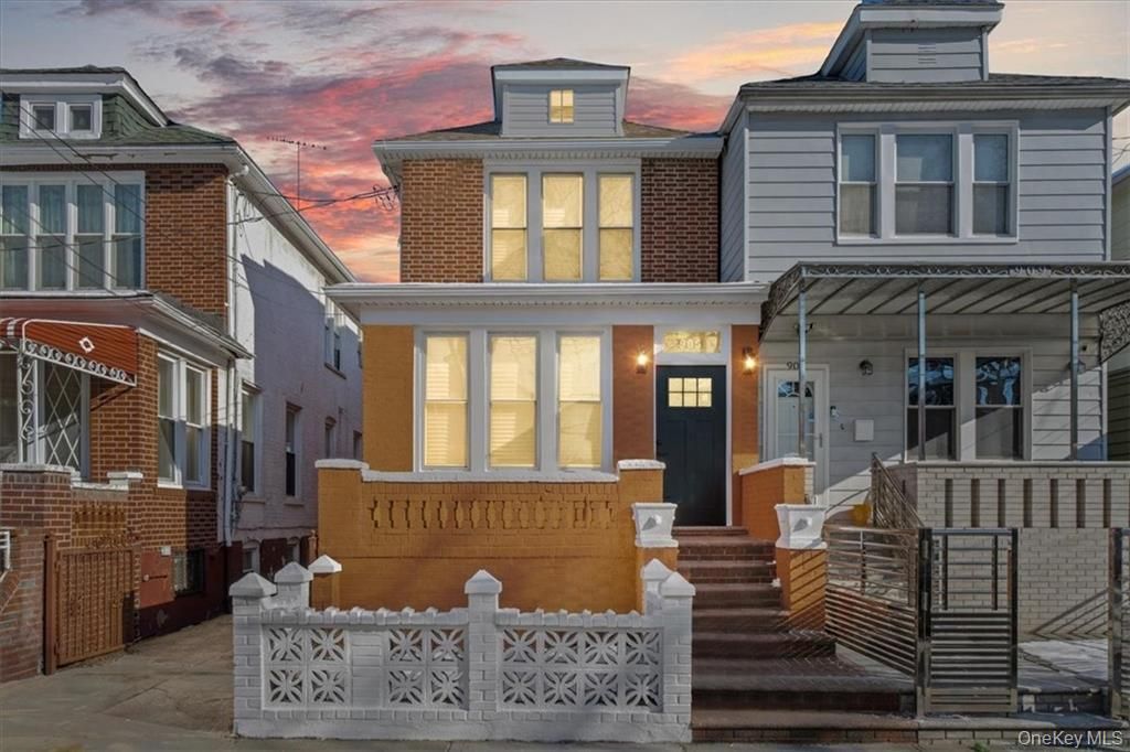 Photo of 905 E 49th Street, Brooklyn, NY 11203 (MLS # 954154)