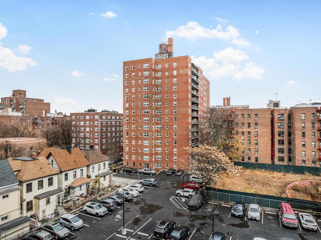 89-15 Person Blvd Blvd #7D, Jamaica, New York image 17